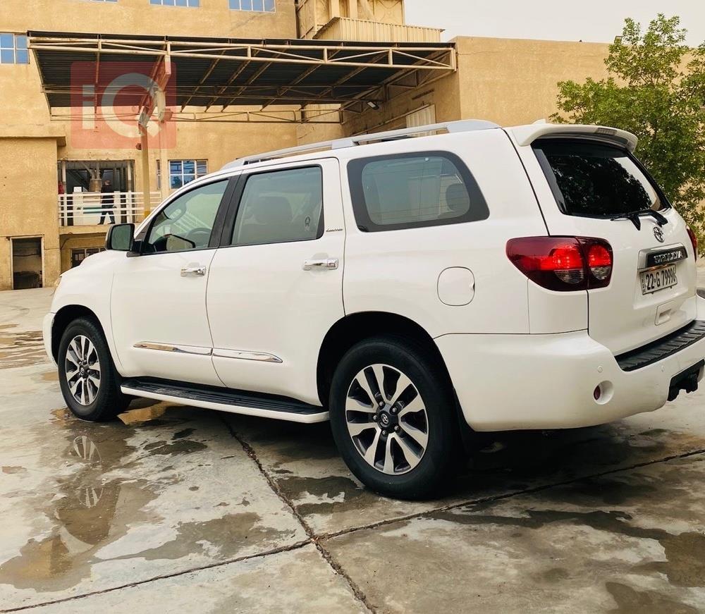 تۆیۆتا سیکۆیا